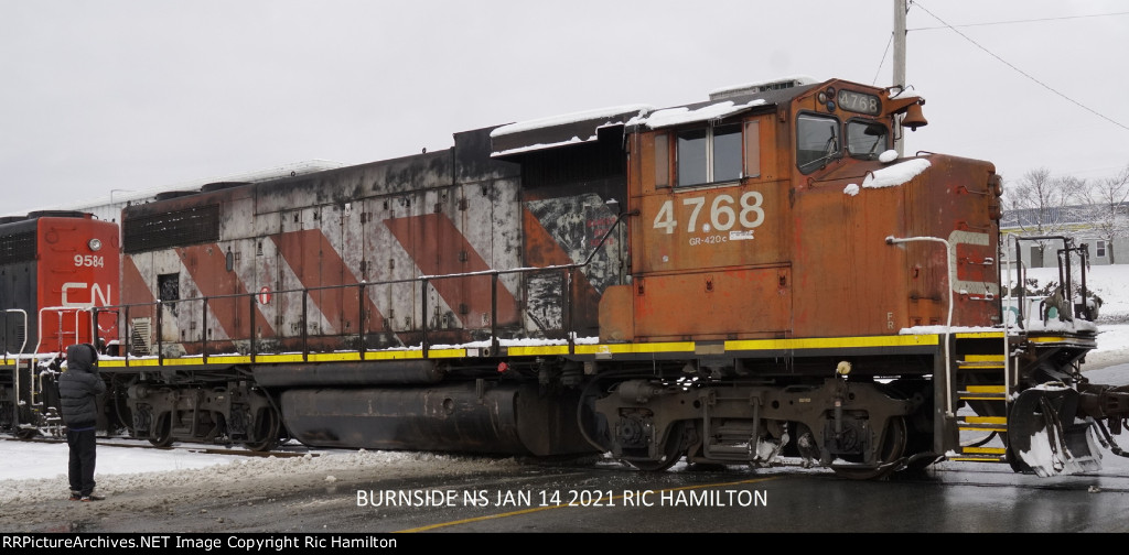 CN 4768